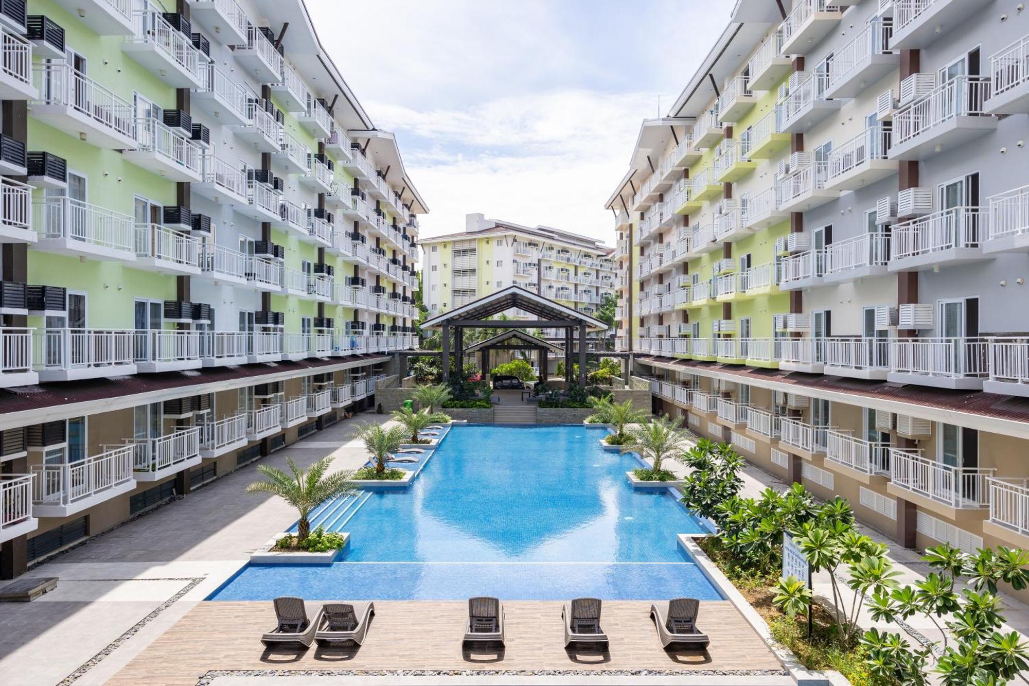 Appartement Amani 237, 3 Minutes To Airport, With Gym & Pool, Free Netflix, Fast Wi-Fi à Île de Mactan Extérieur photo